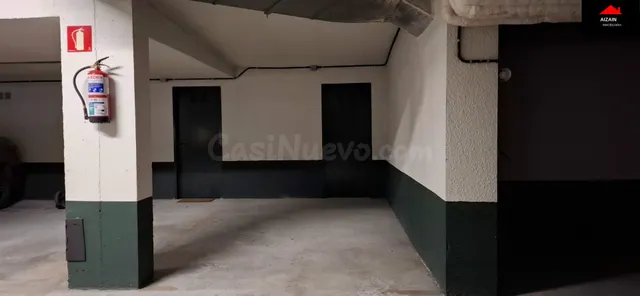¿Buscas parcela de garaje en el Paseo Landabarri? - foto 2