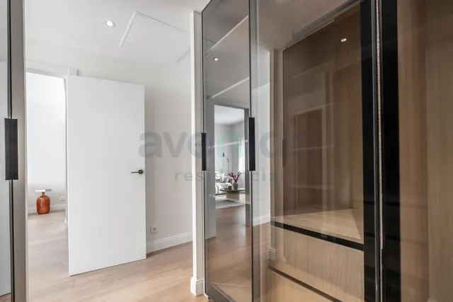 Exclusiva vivienda exterior en tercera planta — 18