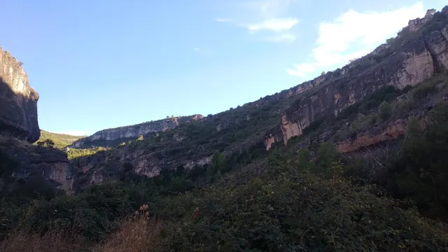 Parcela de 801m2 prácticamente llana, con muy buenas vistas — 24
