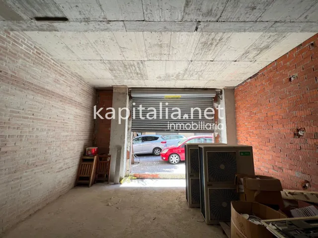Local comercial en venta en Ontinyent, zona El Llombo — 2