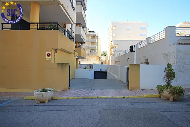 Magnifico apartamento de tres habitaciones junto al mar con piscina, garaje y trastero, zona playa de la Concha — 45