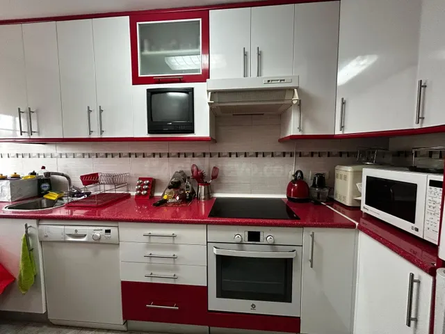 CHALET 4 habitaciones CON BODEGA EN VENTA DE BAÑOS. - foto 3