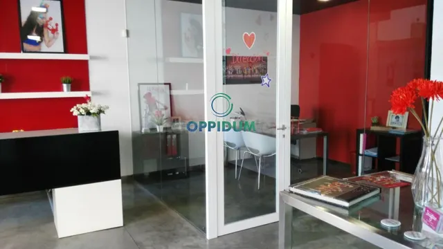 Local comercial polivalente de 153 m2 a pie de calle en ubic - foto 3