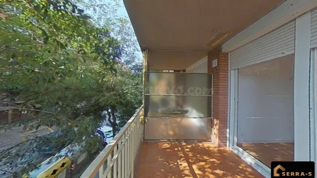 ¡IDEAL INVERSORES! Piso con alta rentabilidad garantizada en - foto 2