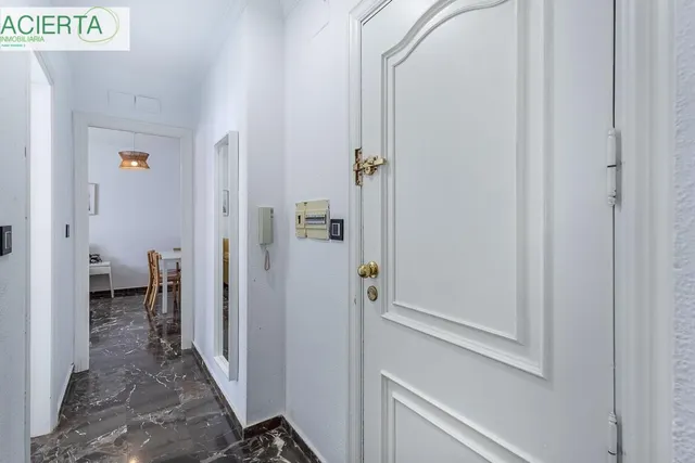 PISO CON LICENCIA TURISTICA EN CALLE NAVAS — 15