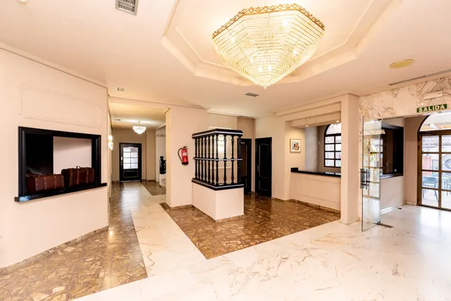 ACTIVO HOTELERO CON POTENCIAL DE INVERSIÓN Y RECONVERSIÓN – CEBREROS, ÁVILA — 13