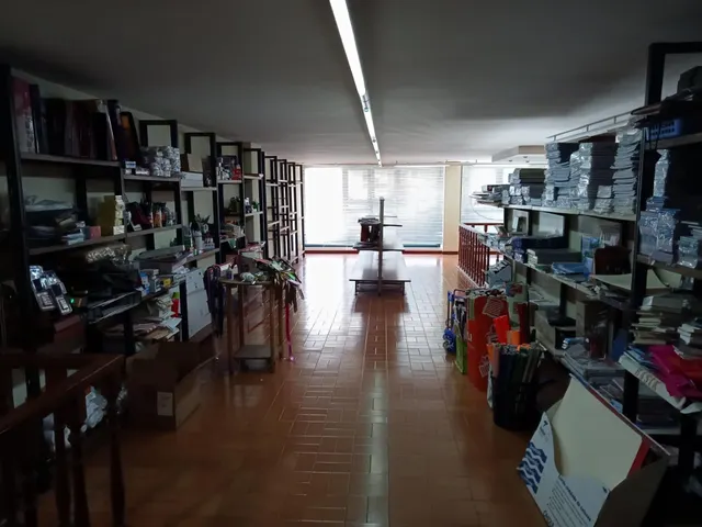 LOCAL COMERCIAL DE DOS ALTURAS EN BOIRO — 20