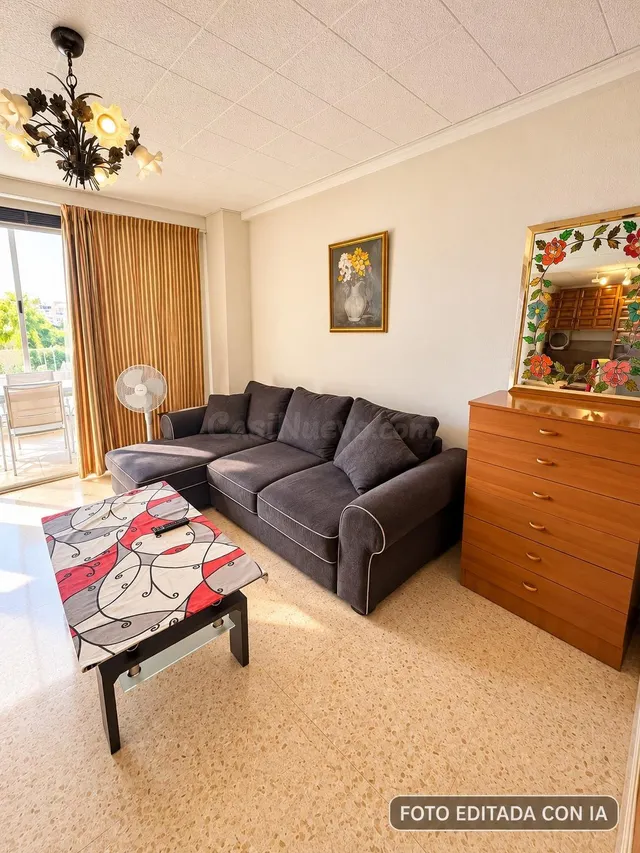 Piso en Benidorm - Playa de Poniente a Solo 300 Metros del Mar — 3
