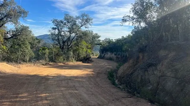 SE VENDE CASA OKUPADA EN URBANITZACIÑ FERMINA 28, LLORET DE - foto 4
