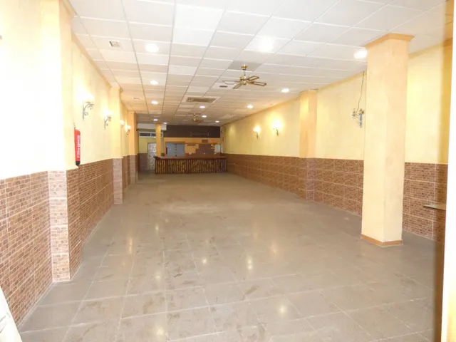 ++Local comercial en Molina de Segura zona El Carmen++, 164 m. — 2