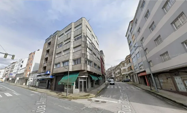 Piso a reformar en Ordes (A Coruña)