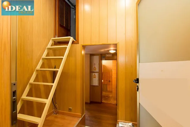 A5895V5. Puede ser el mejor LOCAL de MARACENA. www.idealhouse.es — 19