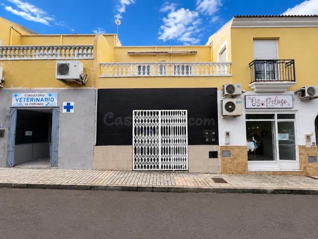 Local comercial en planta baja · Huércal de Almería · 86 m2 