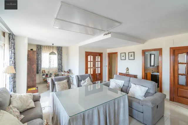 🏡 Tu refugio en la Urbanización Cortijo de la Luz — 18