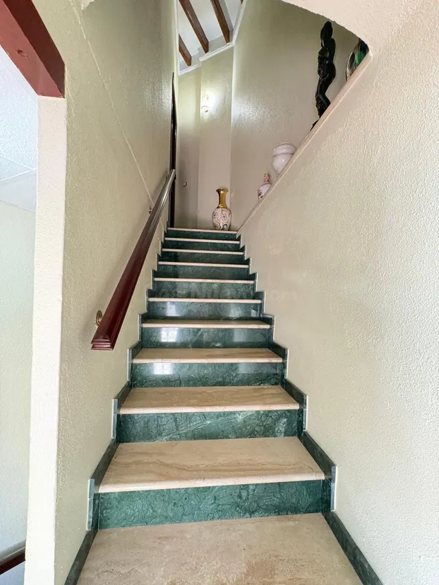 Oportunidad Única: Local Comercial con Vivienda en Planta Primera! — 16