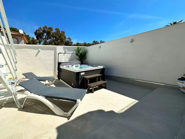 Casa 3 habitaciones 98m² en venta - Lomas de Cabo Roig — 28