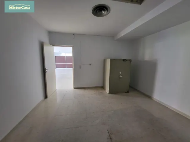 LOCAL COMERCIAL EN VENTA  CENTRICO  . JEREZ DE LA FRONTERA — 3