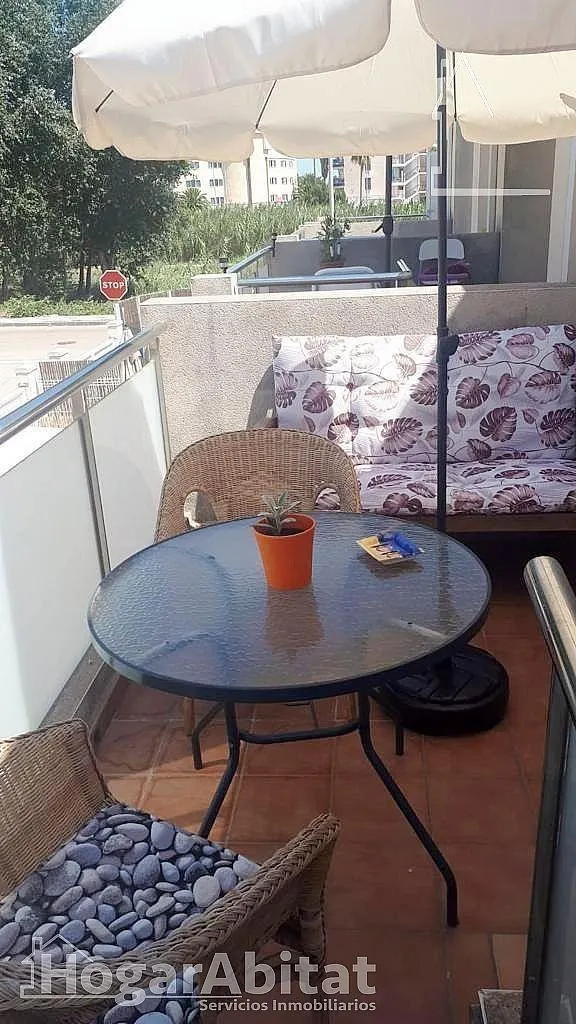 ¡Cerca de la playa! Gran adosado luminoso con dos viviendas independientes, piscina y terraza — 11