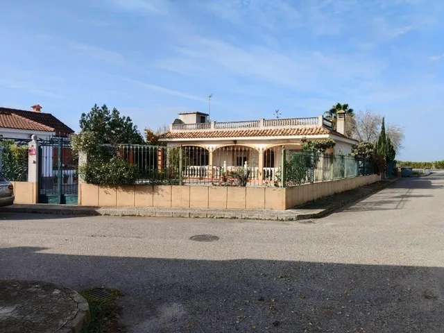 Fantástico chalet para descansar y disfrutar junto a Ecija — 2