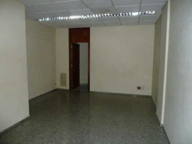 Local comercial en cerdanyola del valles — 7