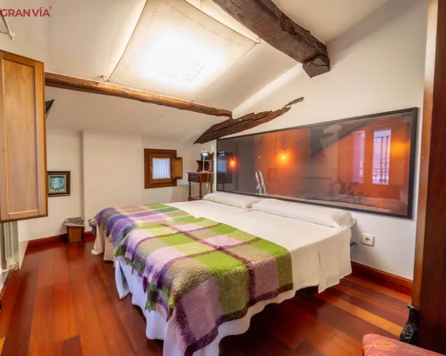 Preciosa casa a la venta en Sojuela — 24