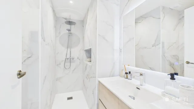 Espectacular vista al mar – Apartamento reformado de alta gama — 27