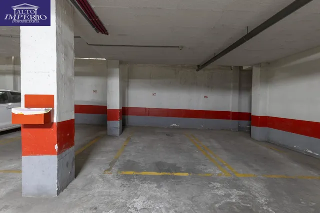 PISO VPO DE CUATRO DORMITORIOS CON GARAJE EN PADRE CLARET — 25