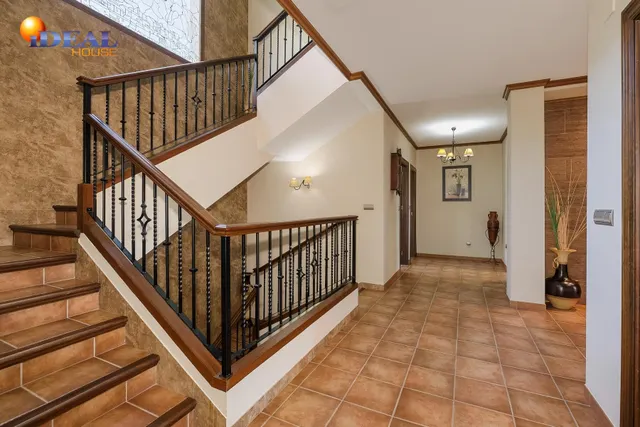 Casa con terreno ubicada en plena naturaleza, a tan solo 2km de Montefrio. — 13