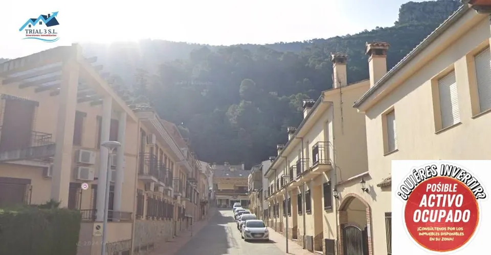 Venta de piso en La Iruela - Jaén