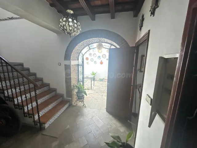 Oportunidad Única en Jerez: Casa con Nuda Propiedad - foto 4