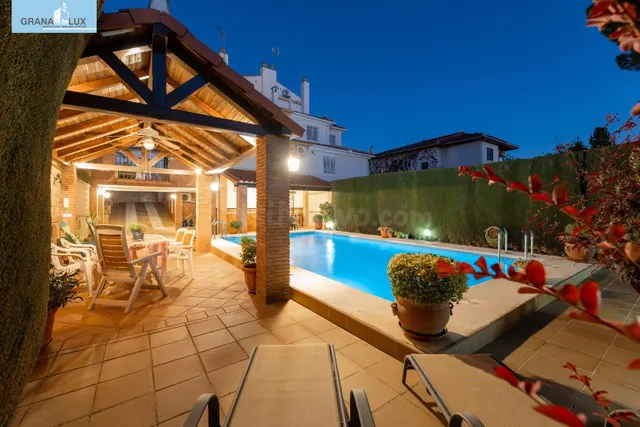 VIVIENDA PAREADA EN MONTELUZ — 4