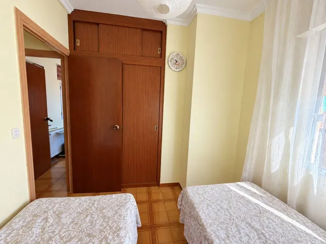 Piso con terraza y trastero en solarium a 500 metros de la playa y paseo maritimo. — 18