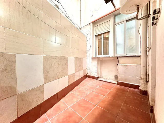 Piso en venta en Avenida Dilar — 14