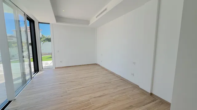 VILLA DE LUJO A ESTRENAR EN BENISSA — 15