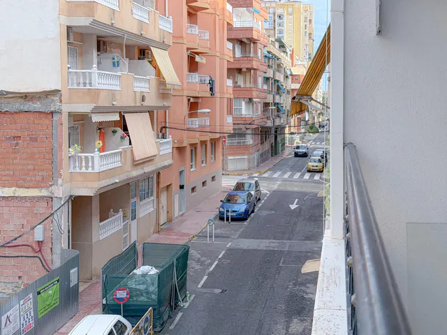 Playa de los Locos! Amplio estudio con gran terraza a 160 metros de la playa — 2