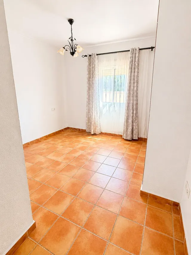 Chalet con encanto y amplios espacios en Pago del Humo — 25