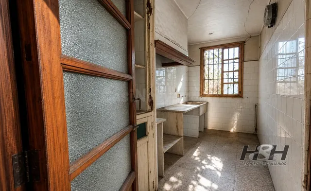 Casa 6 habitaciones 235m² en venta - Burjassot - foto 5