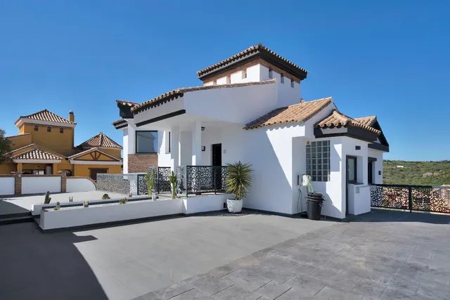 Chalet 4 habitaciones 292m² en venta - Playa la alcaidesa — 9