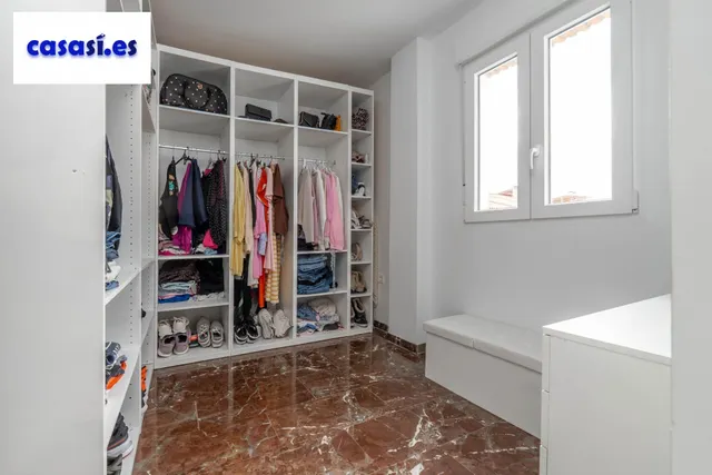 Encantadora Casa Reformada en Ogijares con Vistas y Espacios para Disfrutar — 20