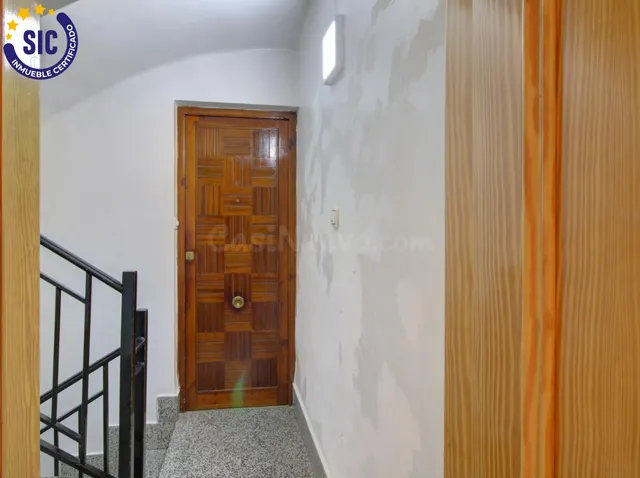 ESPACIO Y COMODIDAD EN EL CENTRO DE ALMENARA - foto 3