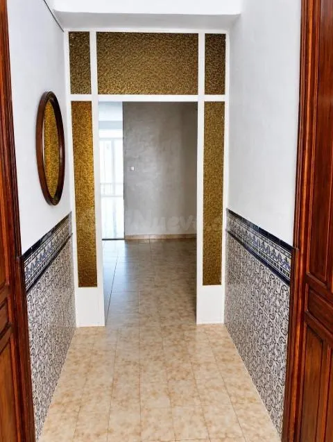 Casa adosada en zona centro del Palmar reformada - foto 3