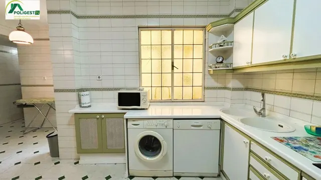 Amplio y Luminoso Piso en la Alta de Ponferrada — 28