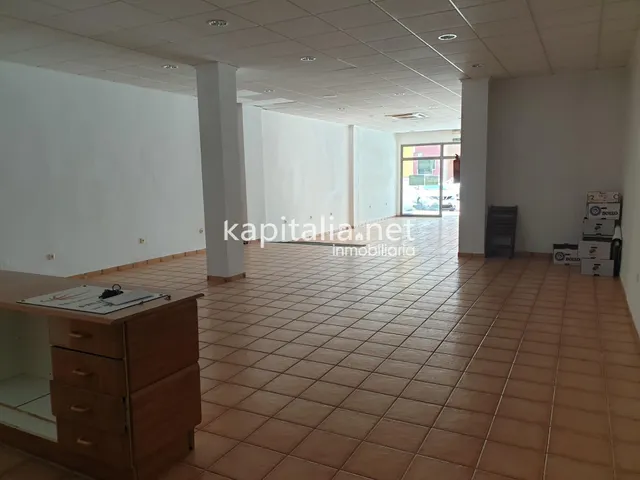 LOCAL COMERCIAL EN VIA PRINCIPAL DE ONTINYENT — 7