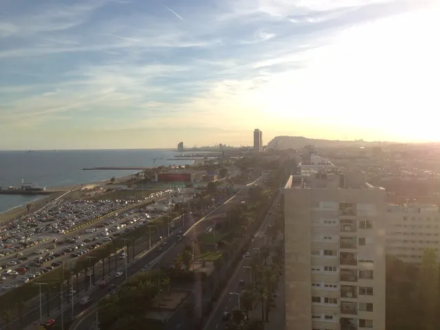 Piso de Lujo con vista Magnificas al Mar y a Barcelona — 26