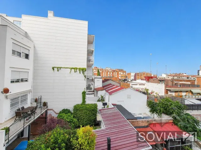Piso reformado con mucho estilo junto a la plaza Sanllehy — 5
