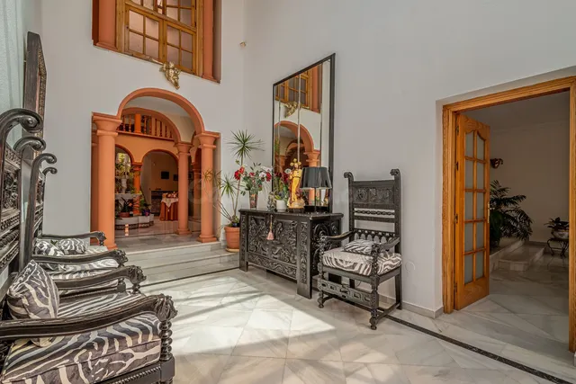 Chalet 4 habitaciones 557m² en venta - Centro — 4
