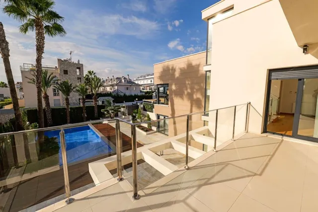 Obra nueva en Torrevieja — 11