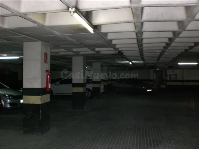 Parking de moto 6m² en alquiler - Barcelona — 3