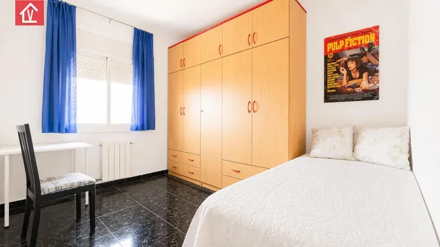 Piso exterior y soleado con ascensor y balcón en zona Espronceda — 18