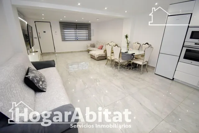 AMPLIA CASA REFORMADA Y LUMINOSA CON TERRAZA EN ALMAZORA - foto 2